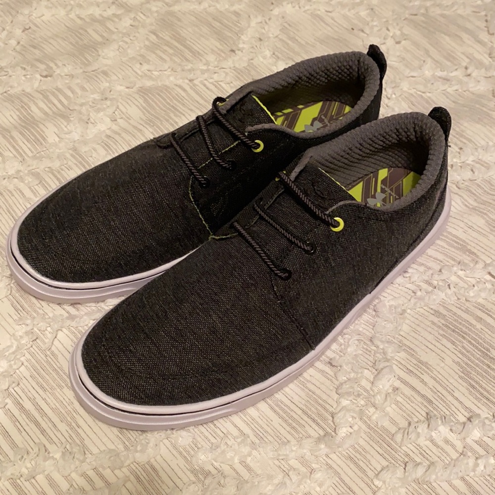 UNDER ARMOUR MEN’S STREET ENCOUNTER SHOES